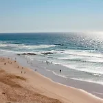 Willa Casa Dos Golfinhos