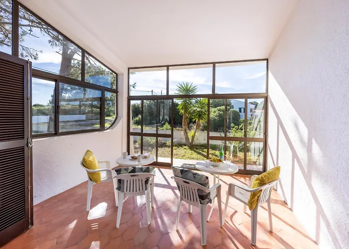 Casa Dos Golfinhos * アルジェズール