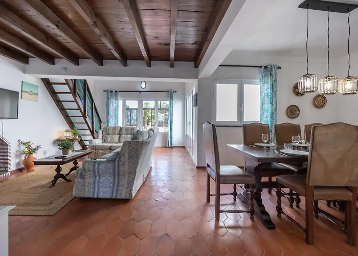 Casa Dos Golfinhos * アルジェズール