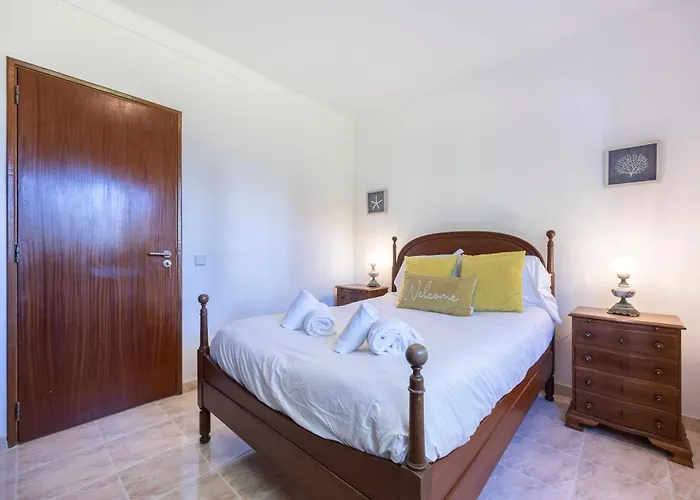 Casa Dos Golfinhos ヴィラ アルジェズール